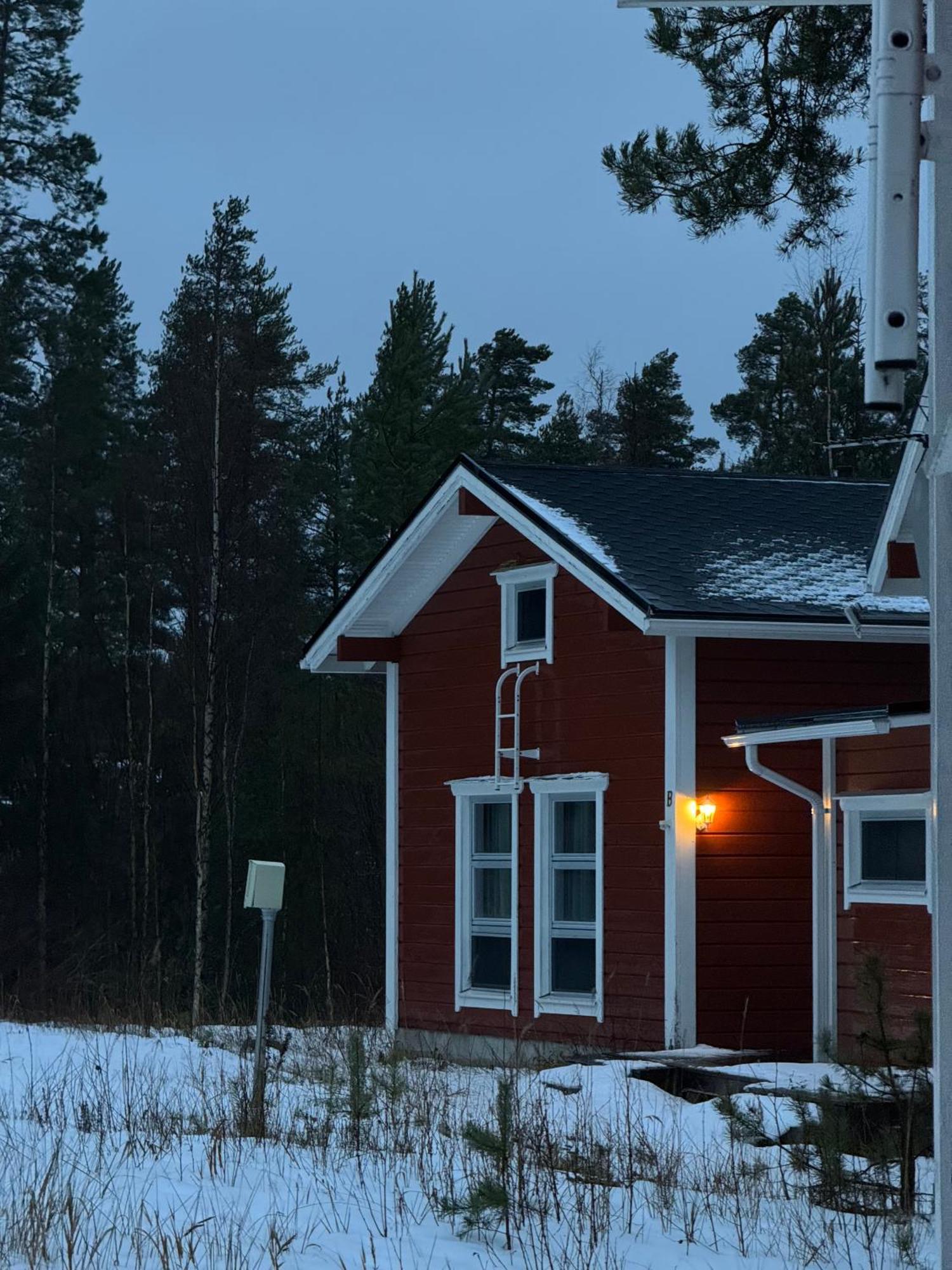 Tiiringolf Cottages Nilsiä Kültér fotó